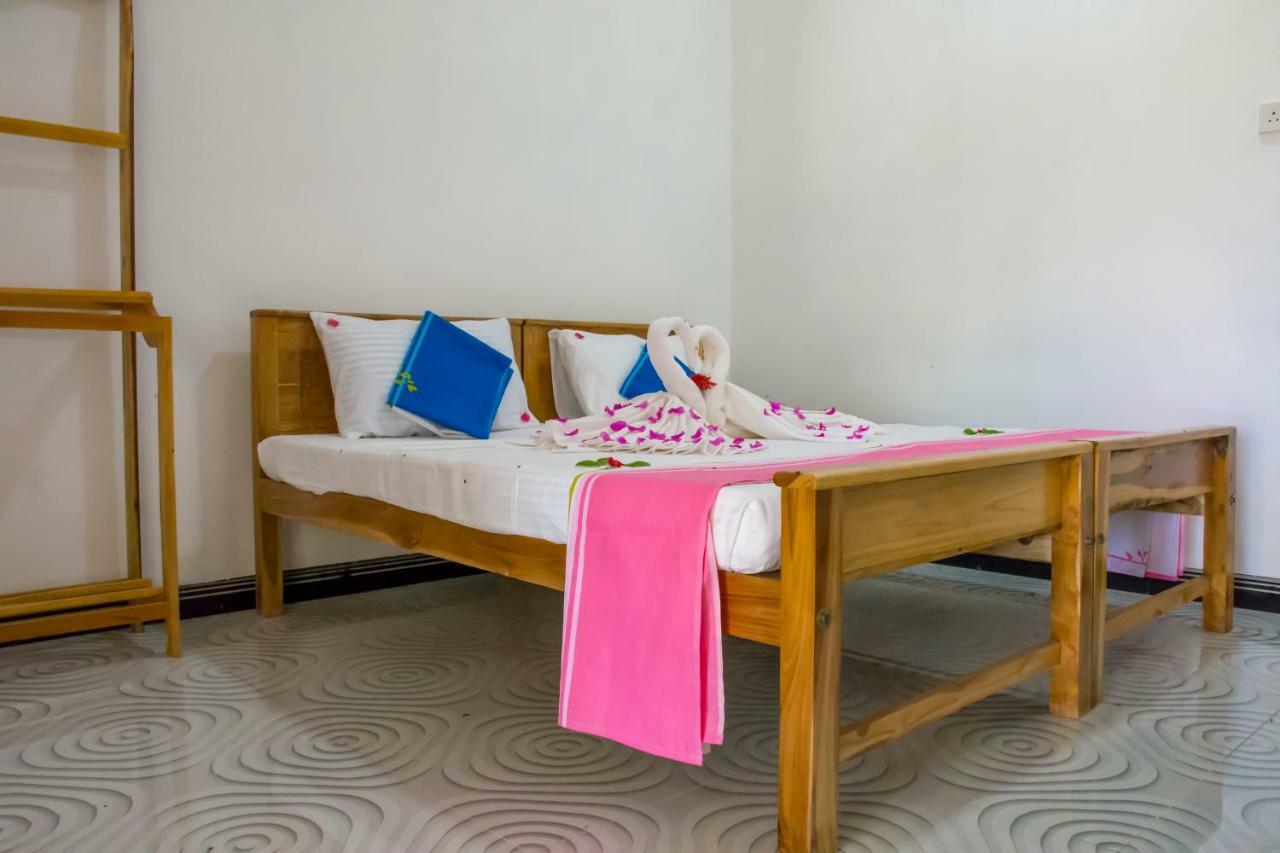 Beach Lagoon Parans Otel Arugam Bay Dış mekan fotoğraf